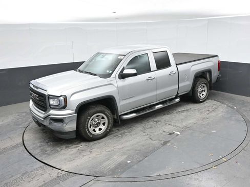 Used 2019 GMC Sierra 1500 Limited w/ Sierra Convenience Package AWD/4WD image 14