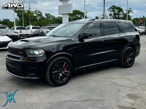 Used 2018 Dodge Durango SRT w/ SRT Interior Appearance Group AWD/4WD image 3