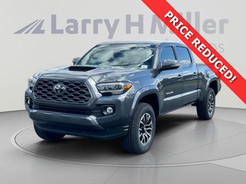 Certified 2023 Toyota Tacoma TRD Sport AWD/4WD image 1