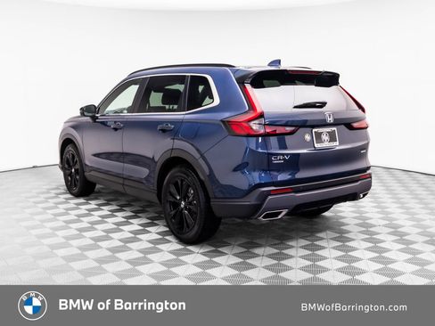 Used 2024 Honda CR-V Sport Touring image 3