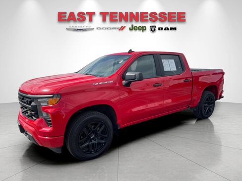 Used 2023 Chevrolet Silverado 1500 Custom AWD/4WD image 7