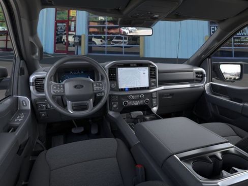 Used 2025 Ford F150 XLT w/ Equipment Group 302A MID image 9