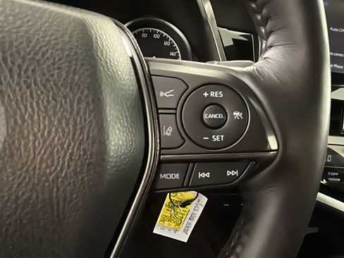 Used 2024 Toyota Camry SE FWD image 17
