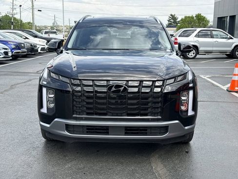 Used 2024 Hyundai Palisade Limited FWD image 14
