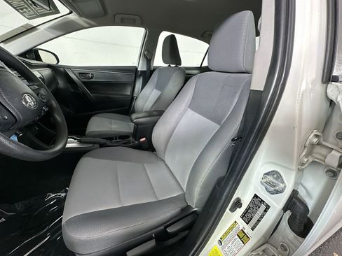 Used 2016 Toyota Corolla L image 15