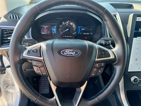 Certified 2023 Ford Edge SEL image 15