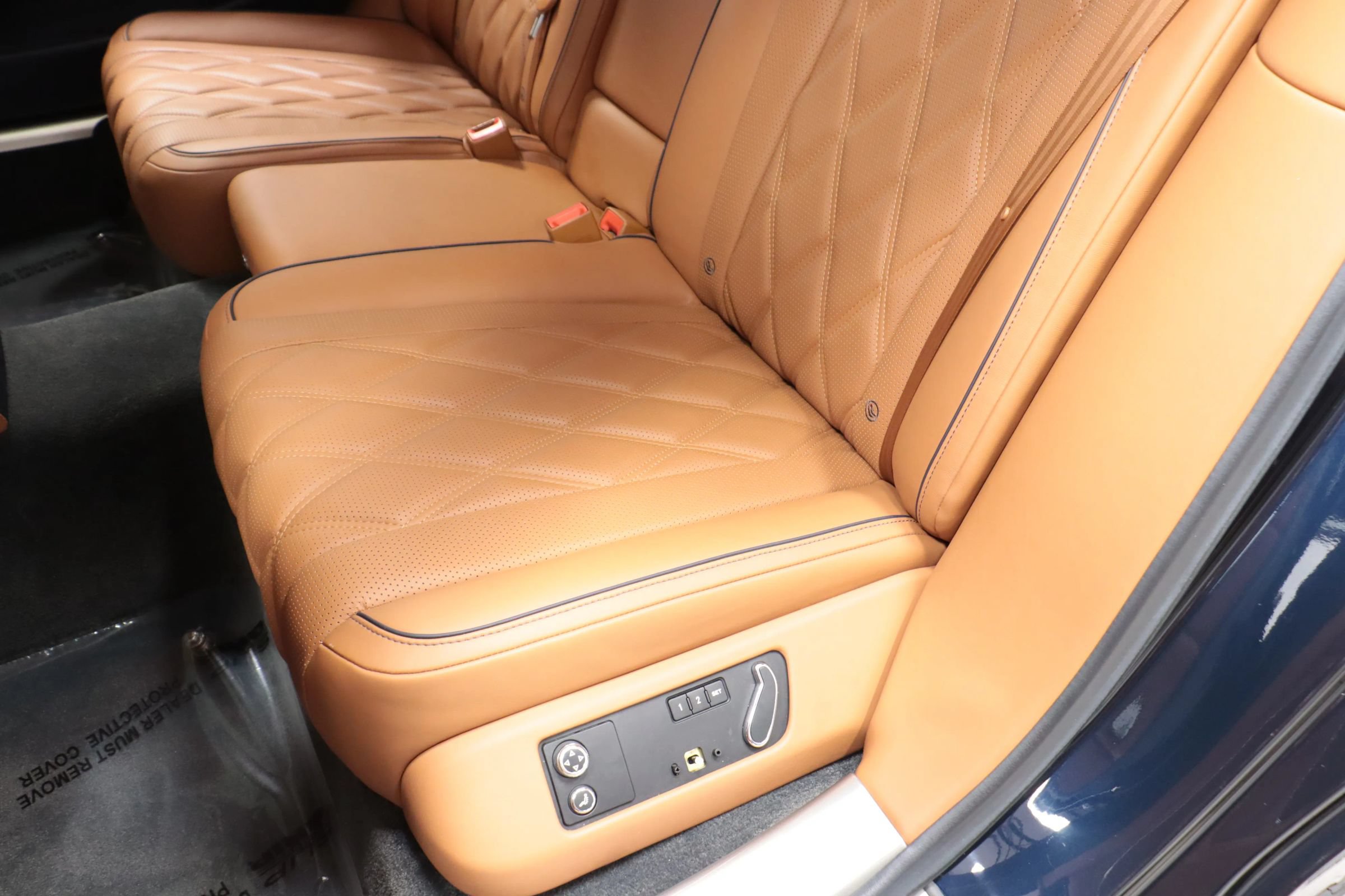 Used 2016 Bentley Flying Spur V8 AWD/4WD image 50