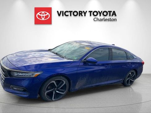 Used 2020 Honda Accord Sport image 2