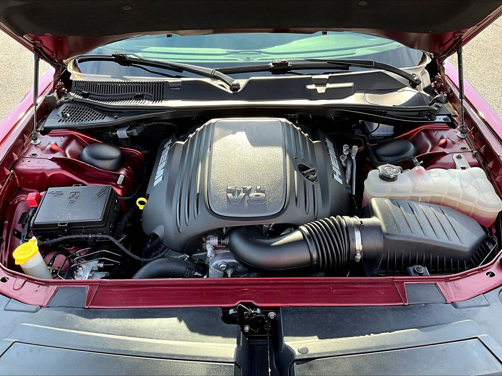 Used 2023 Dodge Challenger R/T RWD image 27