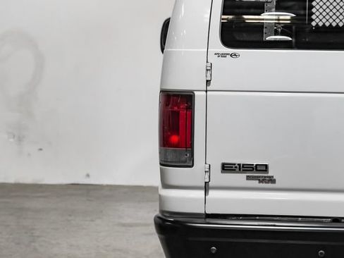 Used 2011 Ford E-150 and Econoline 150 RWD image 34
