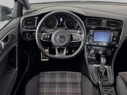 Used 2018 Volkswagen GTI S image 21