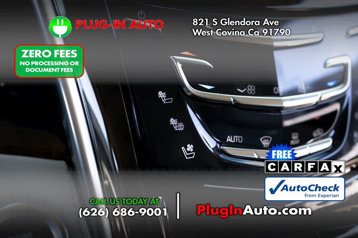 Used 2020 Cadillac Escalade Premium Luxury AWD/4WD image 32
