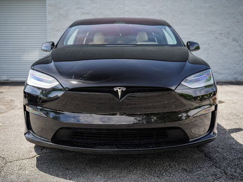 Used 2023 Tesla Model X AWD/4WD image 4