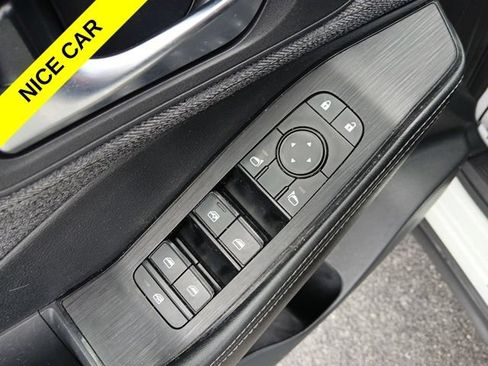 Used 2023 Nissan Rogue SV AWD/4WD image 26