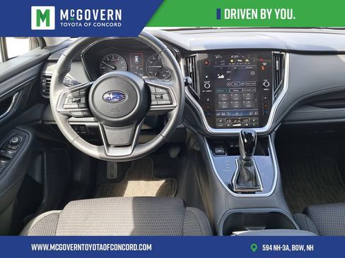 Used 2025 Subaru Outback Premium AWD/4WD image 23