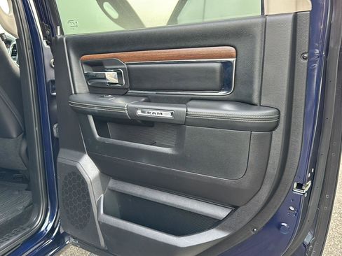 Used 2016 RAM 1500 Laramie w/ Convenience Group image 13