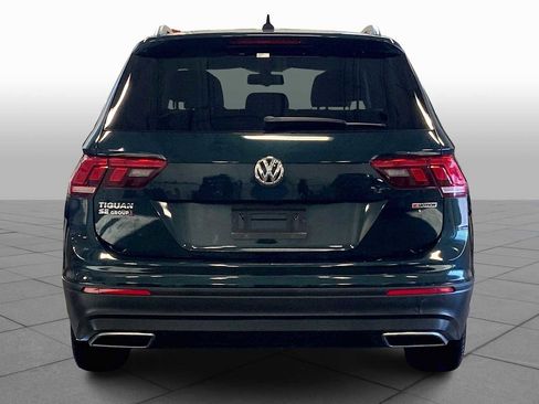 Used 2019 Volkswagen Tiguan SE w/ Panoramic Sunroof Package image 4