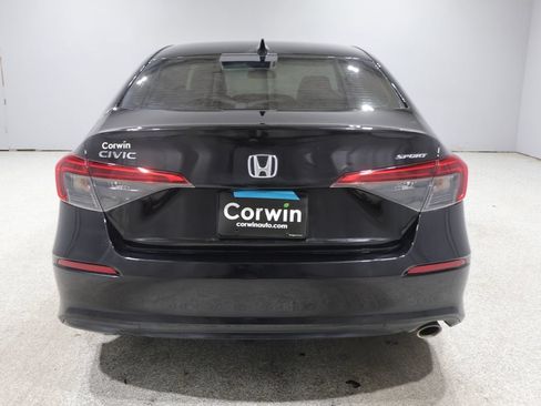 Used 2023 Honda Civic Sport image 3