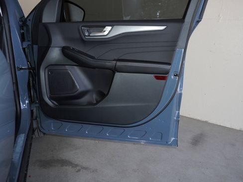 New 2026 Ford Escape SE image 42