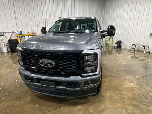 New 2026 Ford F250 Lariat w/ Black Appearance Package image 1