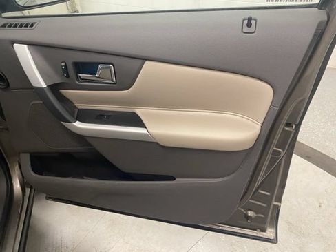 Used 2012 Ford Edge Limited AWD/4WD image 25