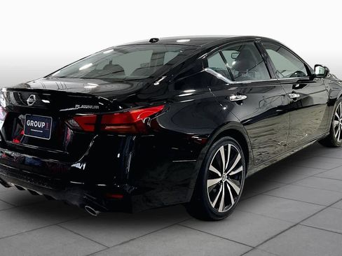 Used 2019 Nissan Altima 2.5 Platinum FWD image 13