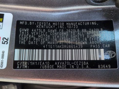 Used 2024 Toyota Camry SE FWD image 29