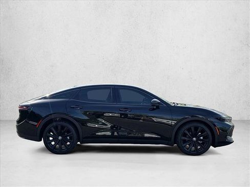 Used 2025 Toyota Crown Nightshade image 4