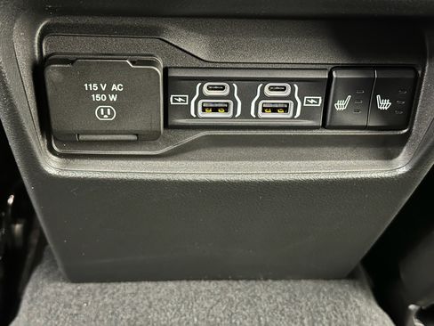 New 2025 Jeep Grand Cherokee Limited w/ Luxury Tech Group II image 25