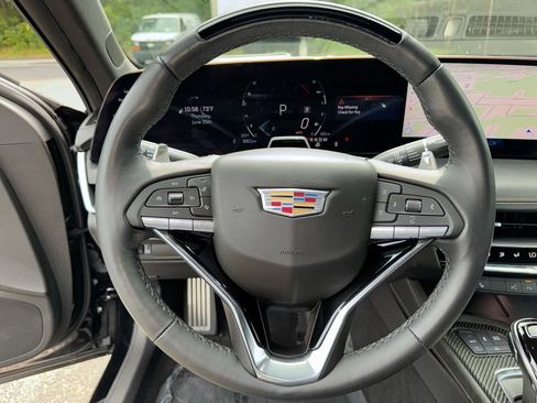 Used 2025 Cadillac CT5 Sport w/ Technology Package AWD/4WD image 16