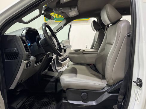 Used 2022 Ford F350 XL w/ Power Equipment Group image 12
