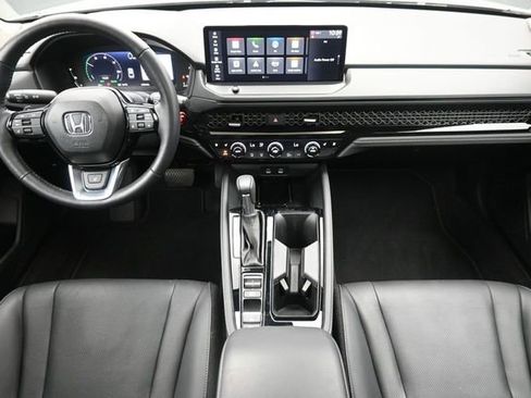 Certified 2025 Honda Accord Touring image 22