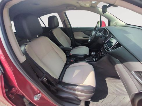 Used 2019 Buick Encore Preferred FWD image 33