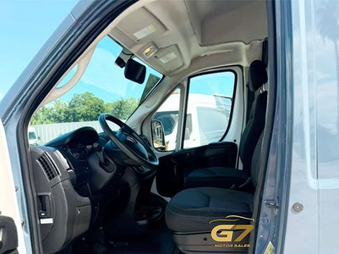 Used 2018 RAM ProMaster 2500 FWD image 11