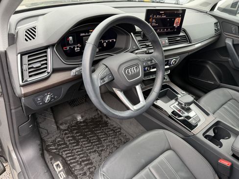 Used 2023 Audi Q5 2.0T Premium Plus w/ Premium Plus Package image 13