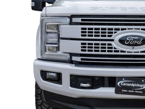 Used 2019 Ford F250 Platinum w/ Platinum Ultimate Package AWD/4WD image 47