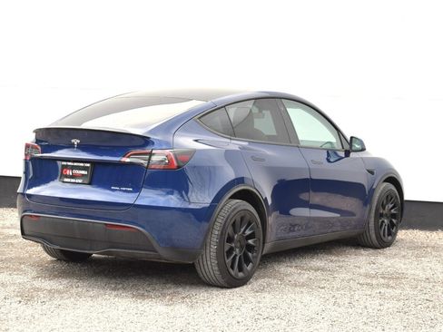 Used 2021 Tesla Model Y Long Range AWD/4WD image 5