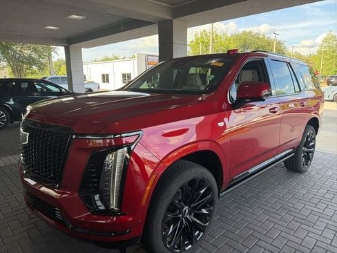 Certified 2025 Cadillac Escalade Sport Platinum w/ LPO, ONYX Package AWD/4WD image 1