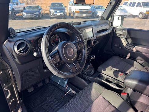Used 2011 Jeep Wrangler Sport image 9