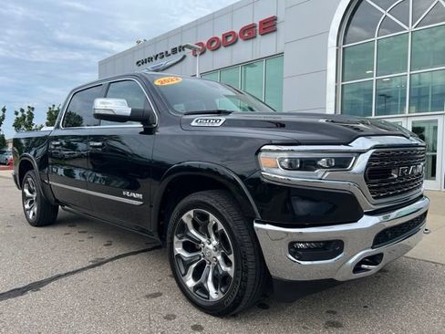 Used 2022 RAM 1500 Limited AWD/4WD image 3