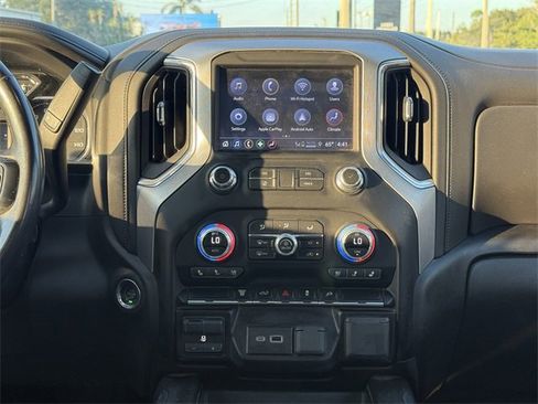 Used 2023 GMC Sierra 3500 SLT w/ SLT Convenience Package image 23