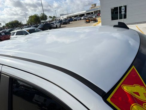Used 2024 Chevrolet Silverado 1500 LT RWD image 8