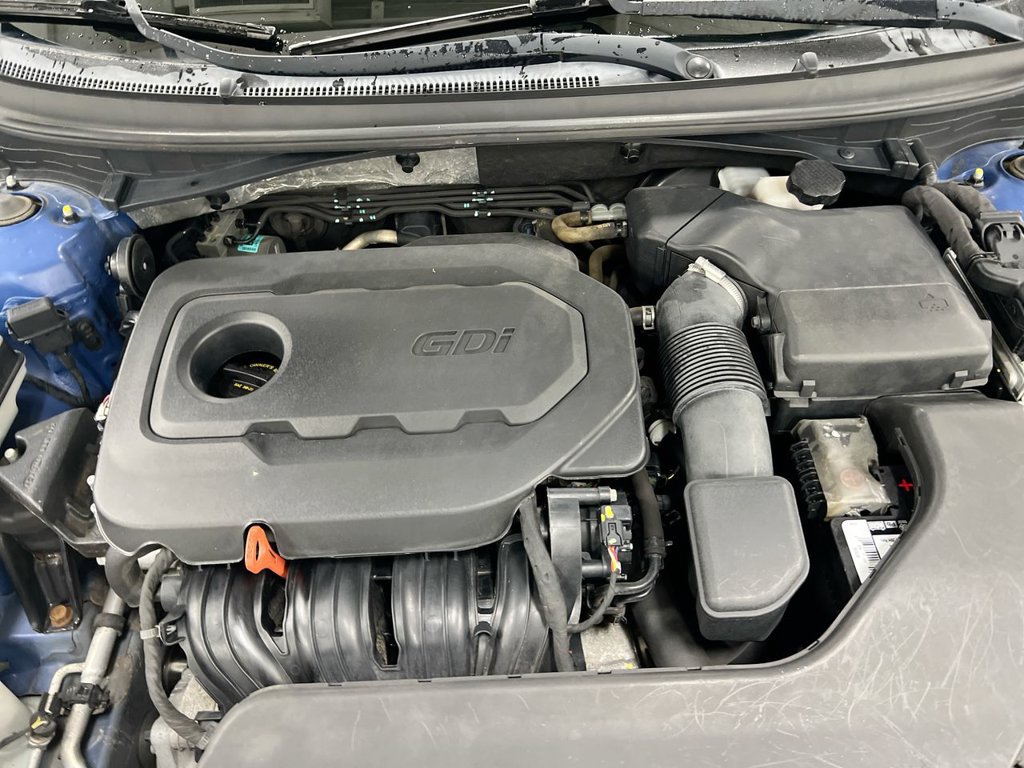 Used 2015 Hyundai Sonata SE FWD image 23