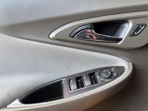 Used 2020 Chevrolet Malibu LS FWD image 10