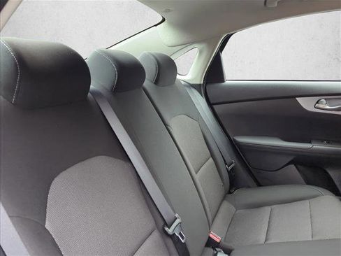 Used 2024 Kia Forte LXS image 21