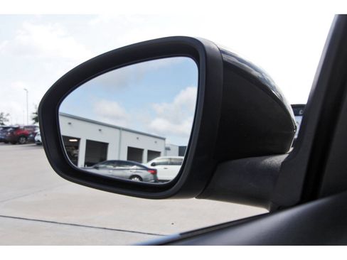 Used 2024 Nissan Sentra SR w/ SR Premium Package FWD image 10