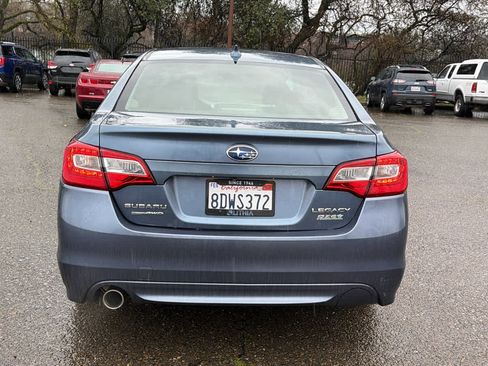 Used 2017 Subaru Legacy 2.5i Premium image 6