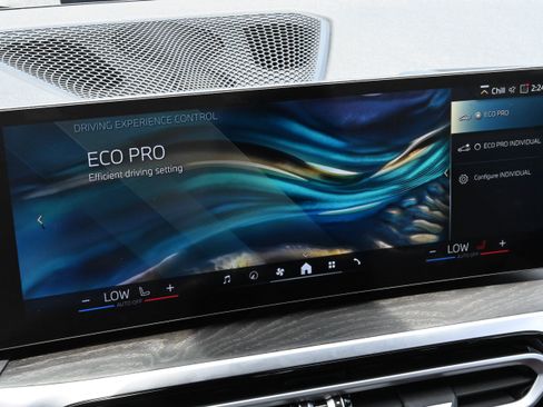 Used 2024 BMW i4 eDrive35 w/ Convenience Package RWD image 32