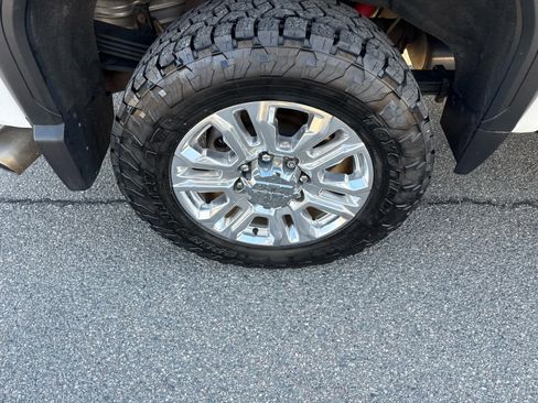 Certified 2020 GMC Sierra 2500 Denali w/ Denali Ultimate Package image 9