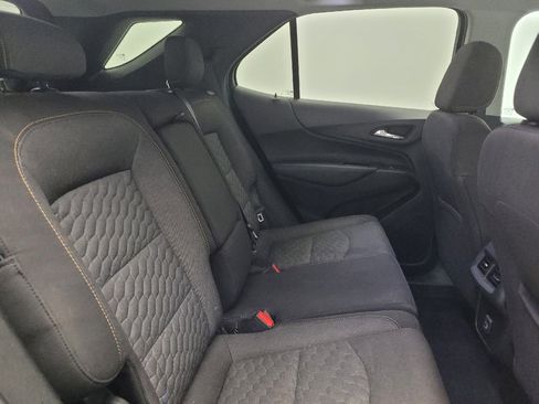 Used 2020 Chevrolet Equinox LT image 19